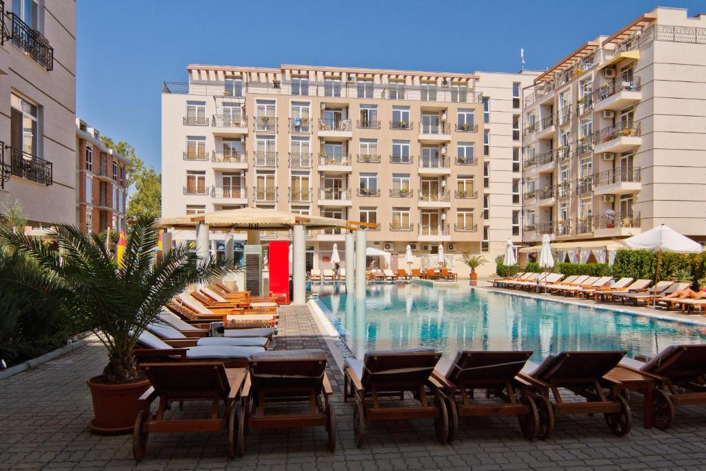 Menada Dawn Park Apartment Солнечный берег Экстерьер фото